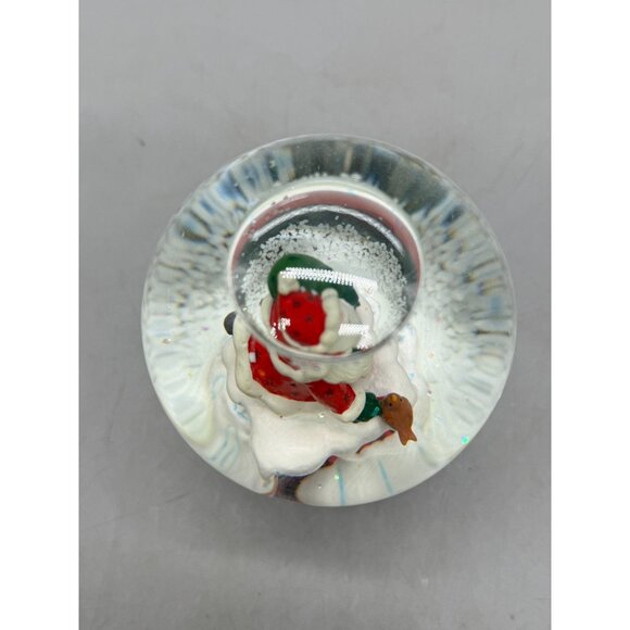 Holiday Santa Claus Snow Globe With "Merry Christmas Every One!" Message READ - Picture 6 of 7
